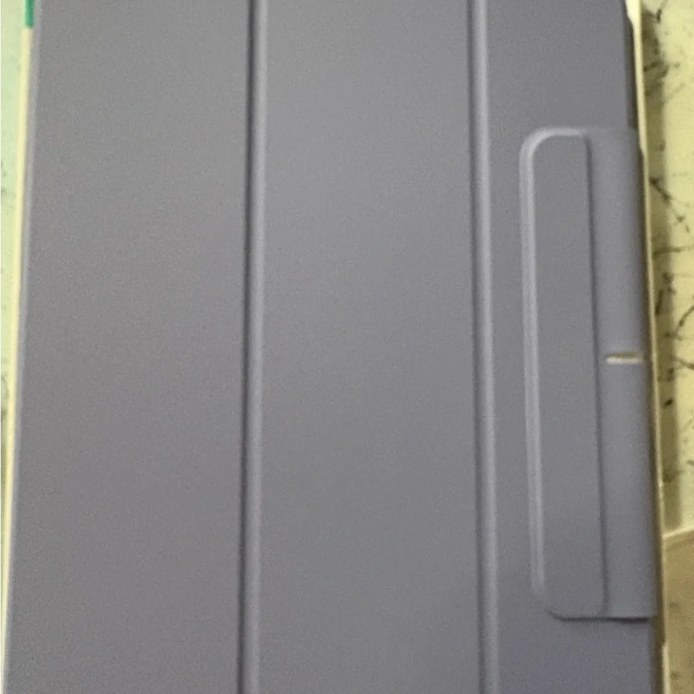 Lavender Magnetic Case for iPad Air 13 Inch NEW IN BOX